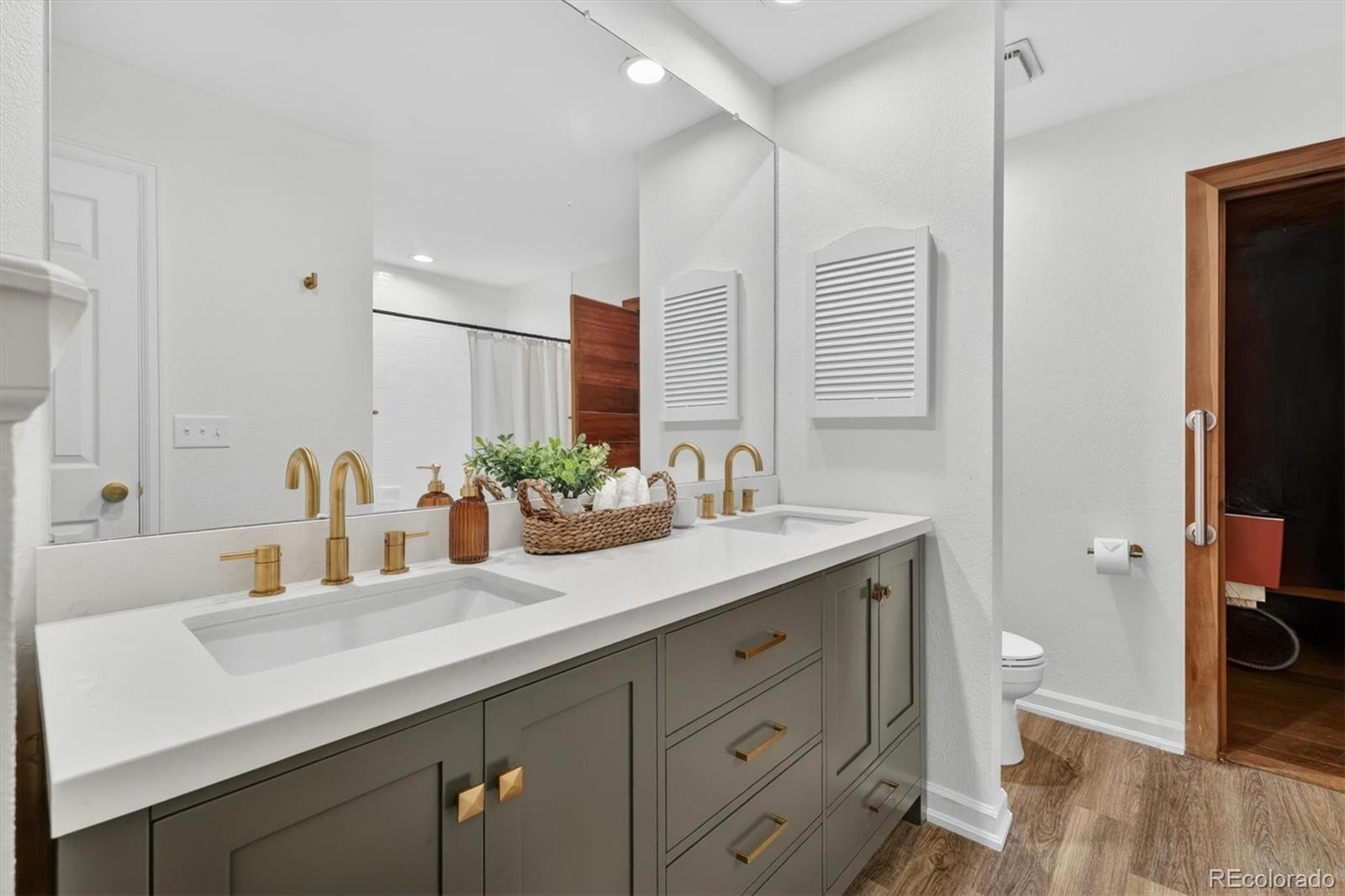 MLS Image #5 for 13611 e evans avenue,aurora, Colorado