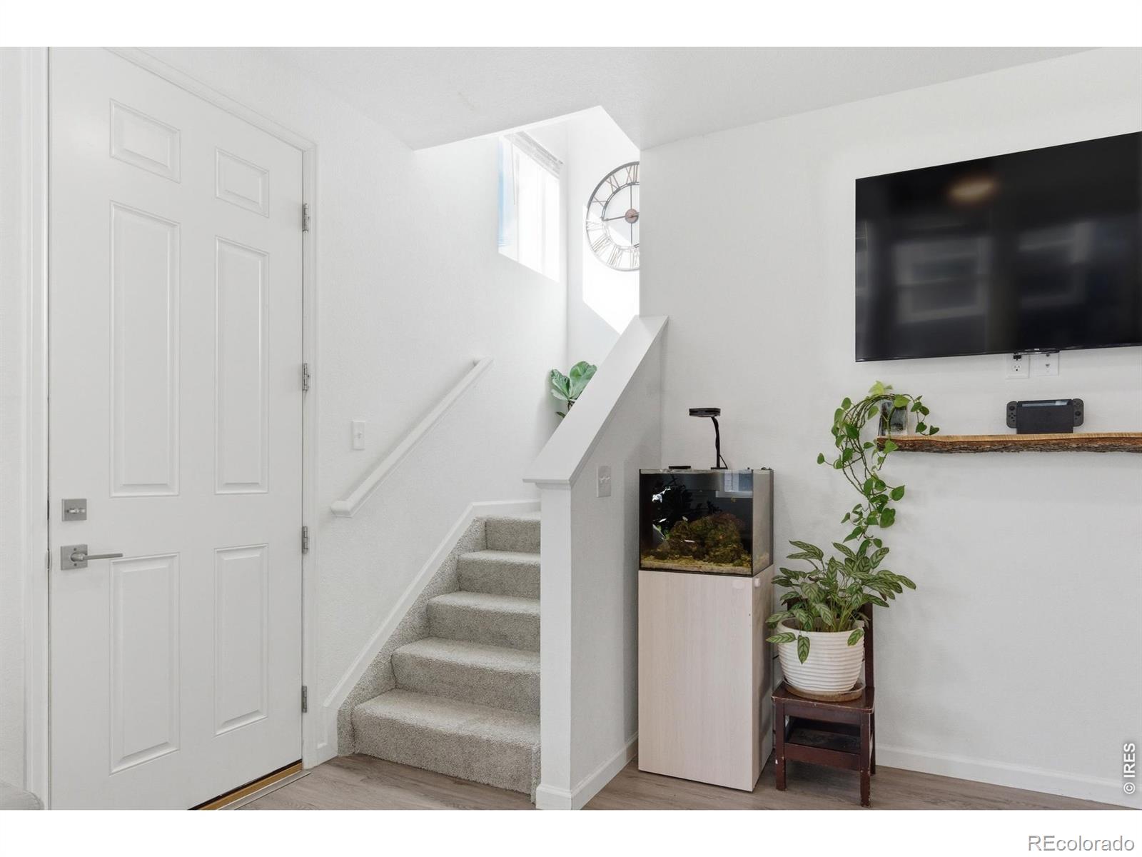 MLS Image #10 for 1928  rosen drive,fort collins, Colorado