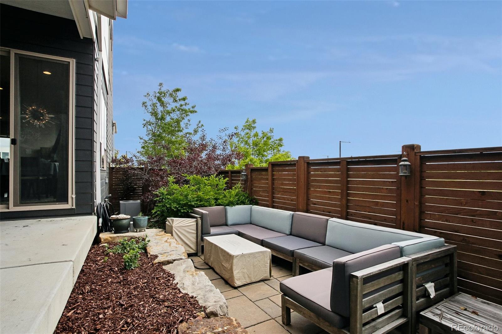 MLS Image #30 for 5548  valentia court,denver, Colorado