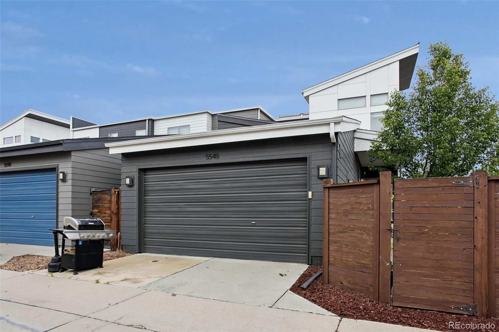 MLS Image #32 for 5548  valentia court,denver, Colorado