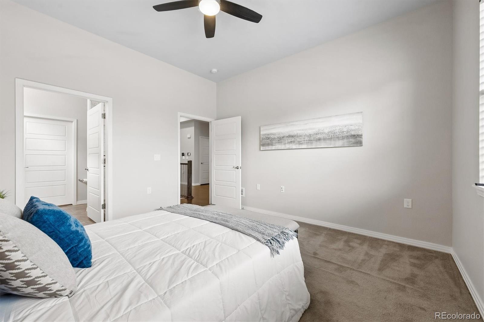 MLS Image #15 for 11500 e 26th avenue,aurora, Colorado