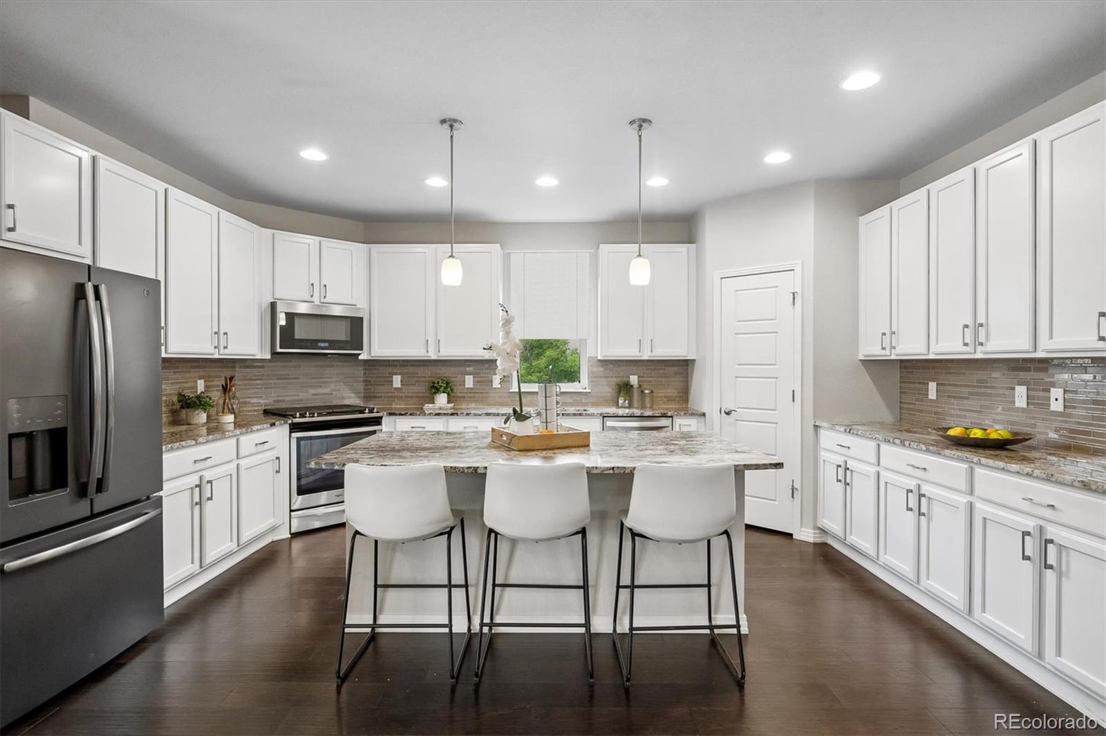 MLS Image #30 for 11500 e 26th avenue,aurora, Colorado