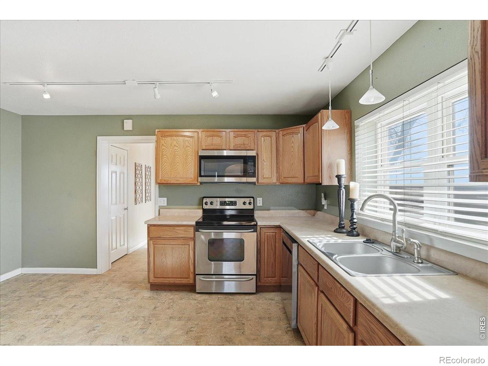 MLS Image #10 for 33062  county road 43 ,greeley, Colorado