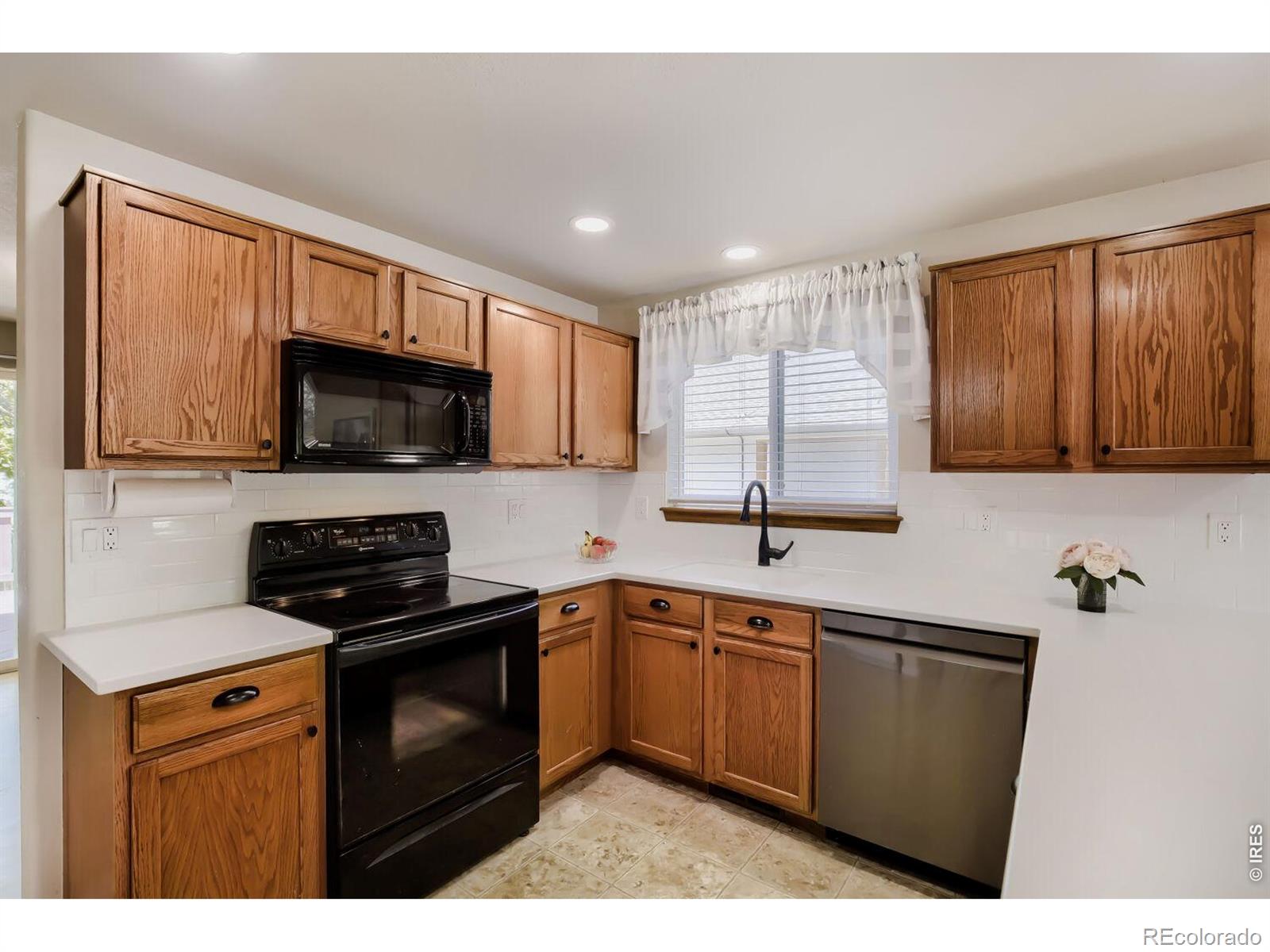 MLS Image #5 for 1512  willowbrook drive,longmont, Colorado