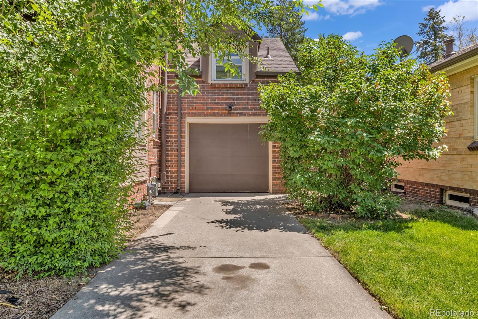 MLS Image #2 for 918  magnolia street,denver, Colorado