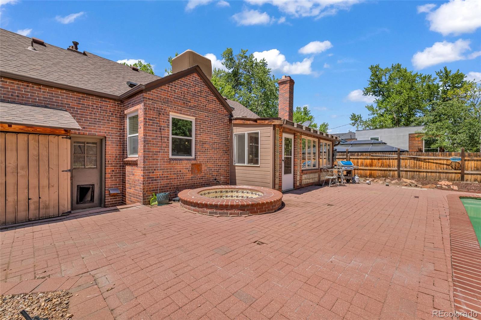 MLS Image #29 for 918  magnolia street,denver, Colorado