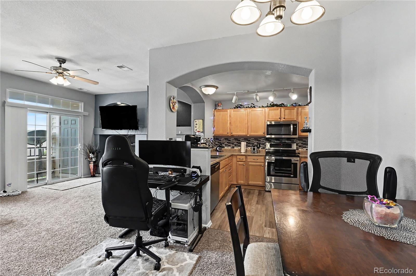 MLS Image #5 for 494  black feather loop 112,castle rock, Colorado
