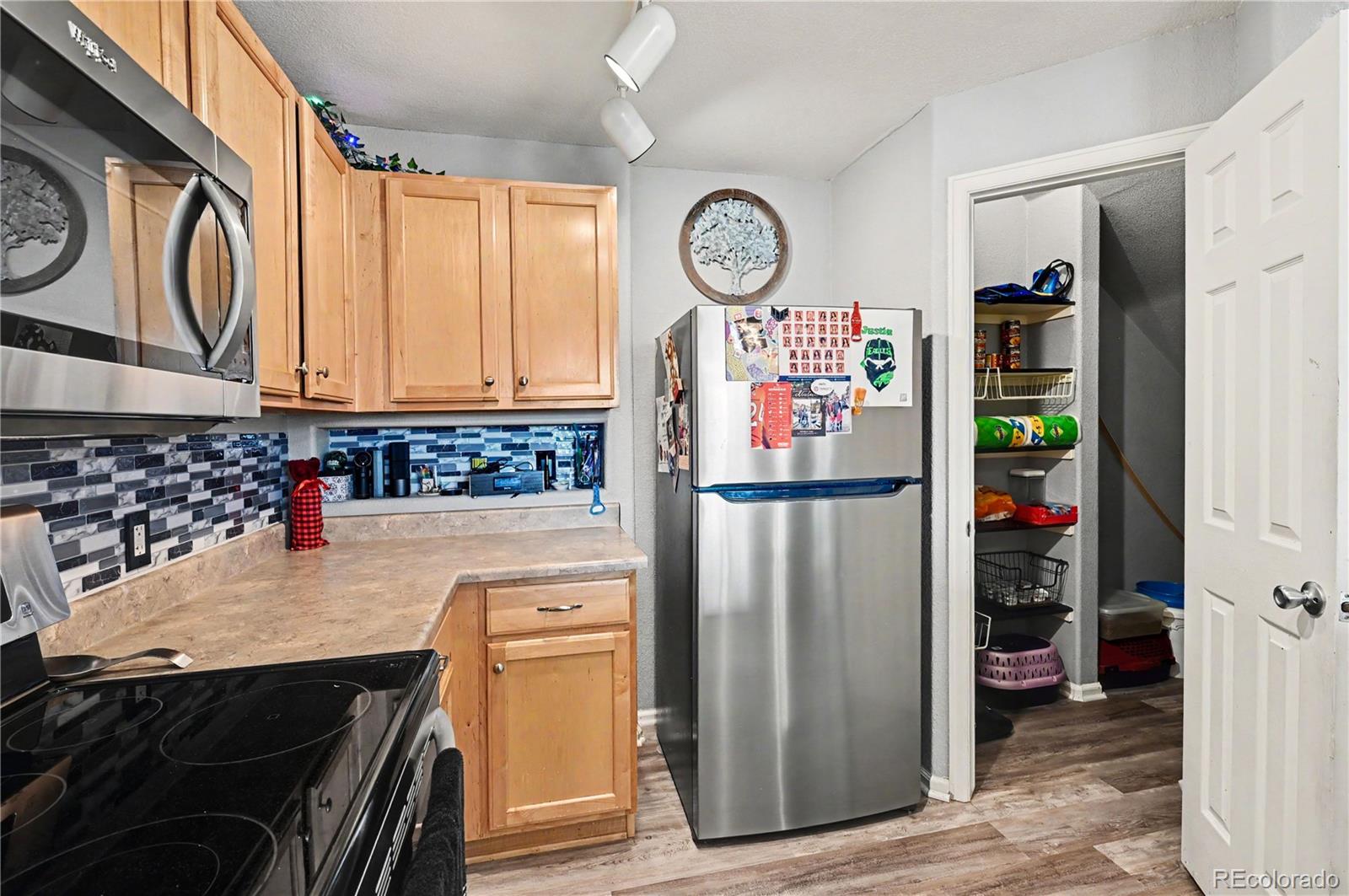 MLS Image #7 for 494  black feather loop 112,castle rock, Colorado