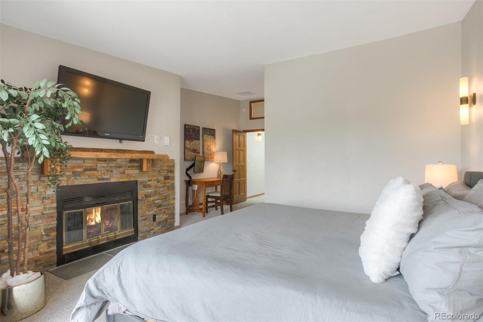 MLS Image #11 for 41  forest trail,winter park, Colorado