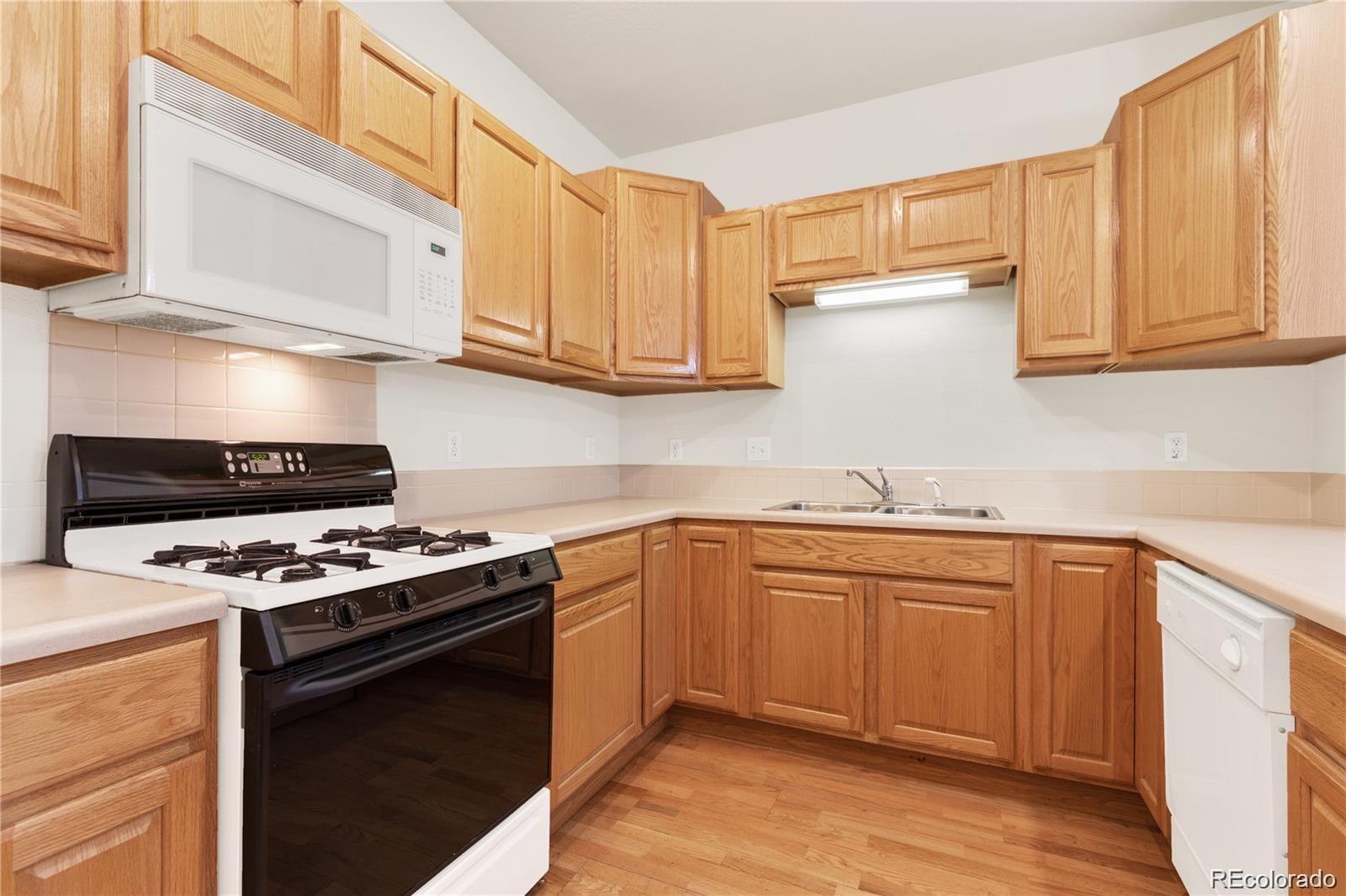 MLS Image #12 for 16487 w 13th lane,golden, Colorado