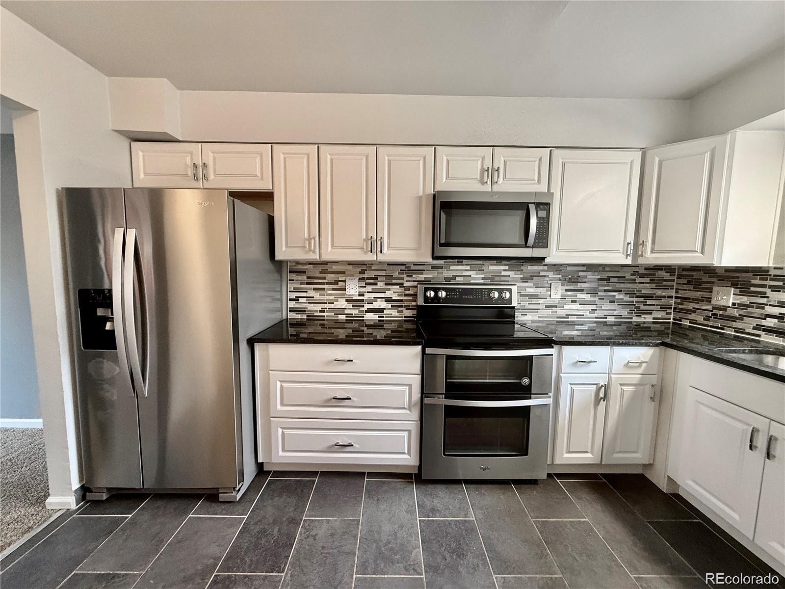 MLS Image #8 for 6486 w 80th drive b,arvada, Colorado