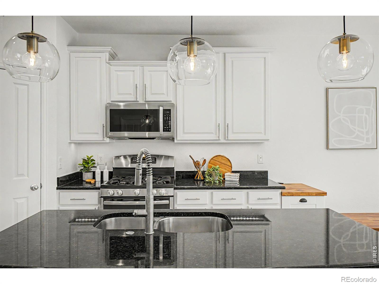 MLS Image #6 for 924  mircos street,erie, Colorado