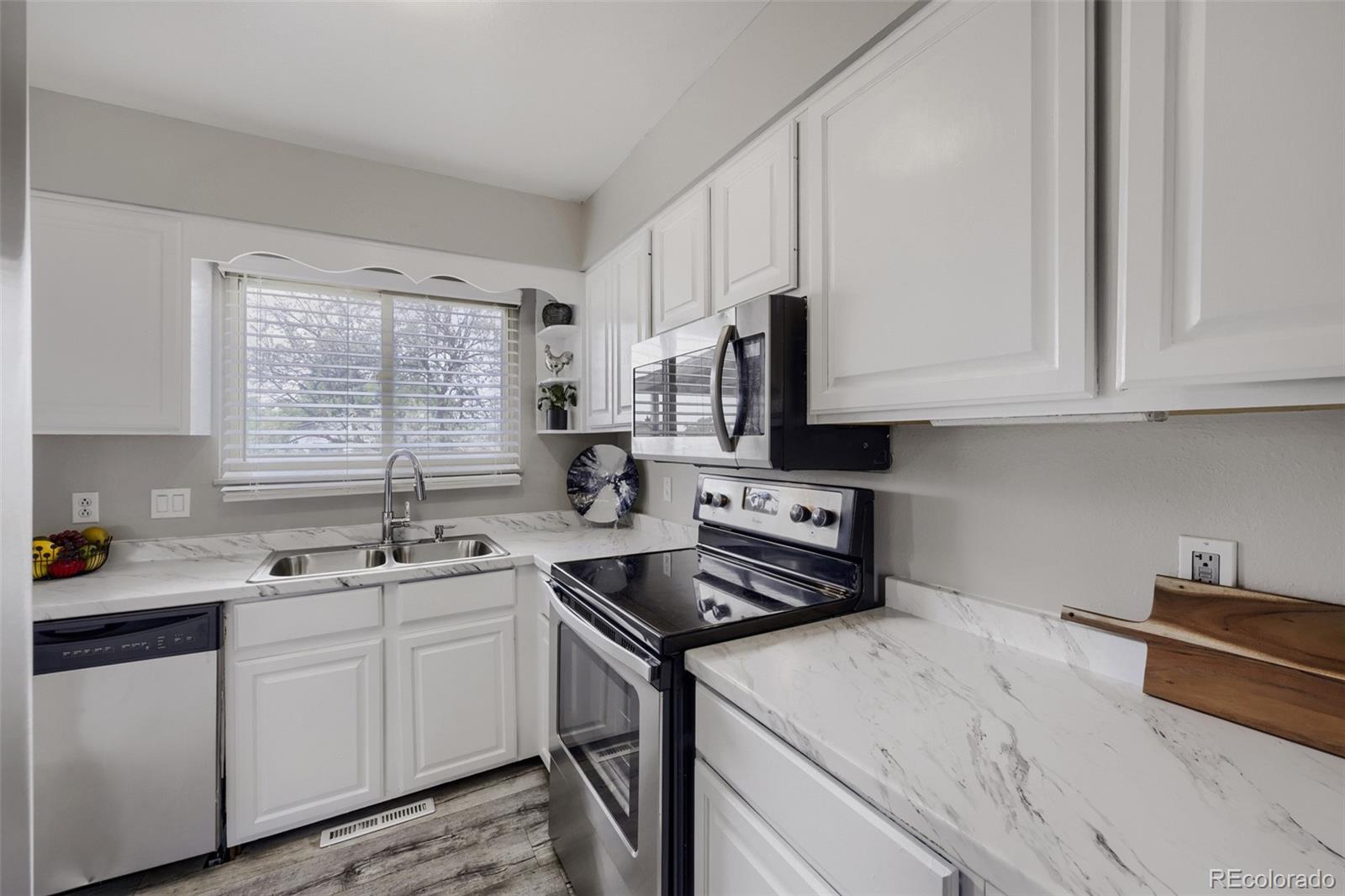 MLS Image #6 for 1852 e 99th avenue,thornton, Colorado