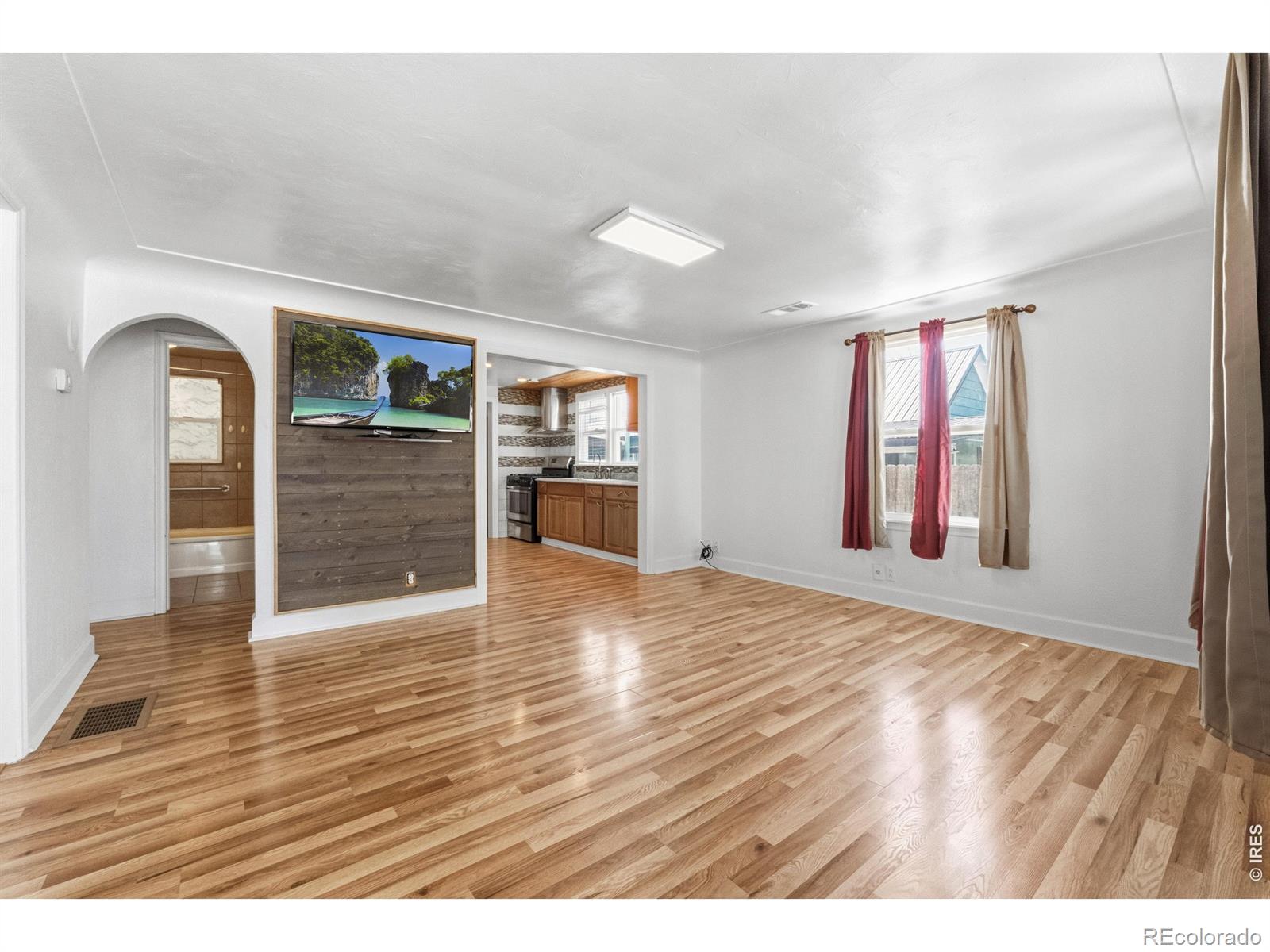 MLS Image #9 for 824  deuel street,fort morgan, Colorado