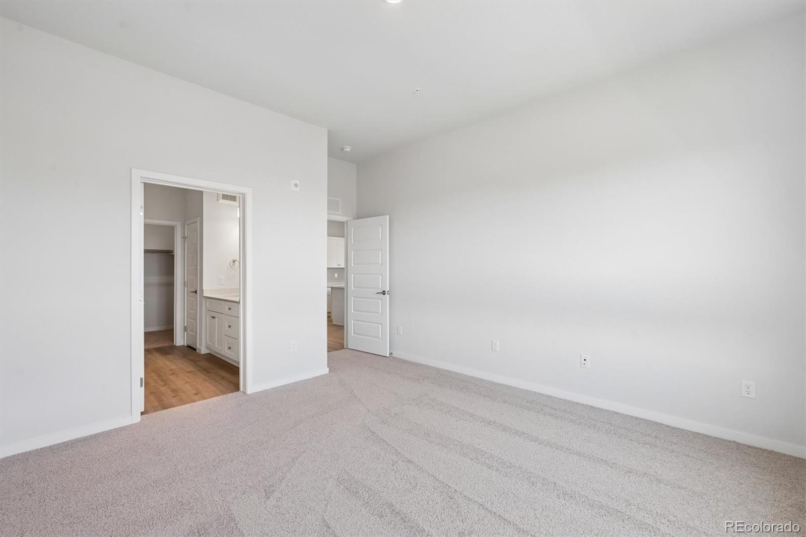 MLS Image #10 for 483  interlocken boulevard 403,broomfield, Colorado