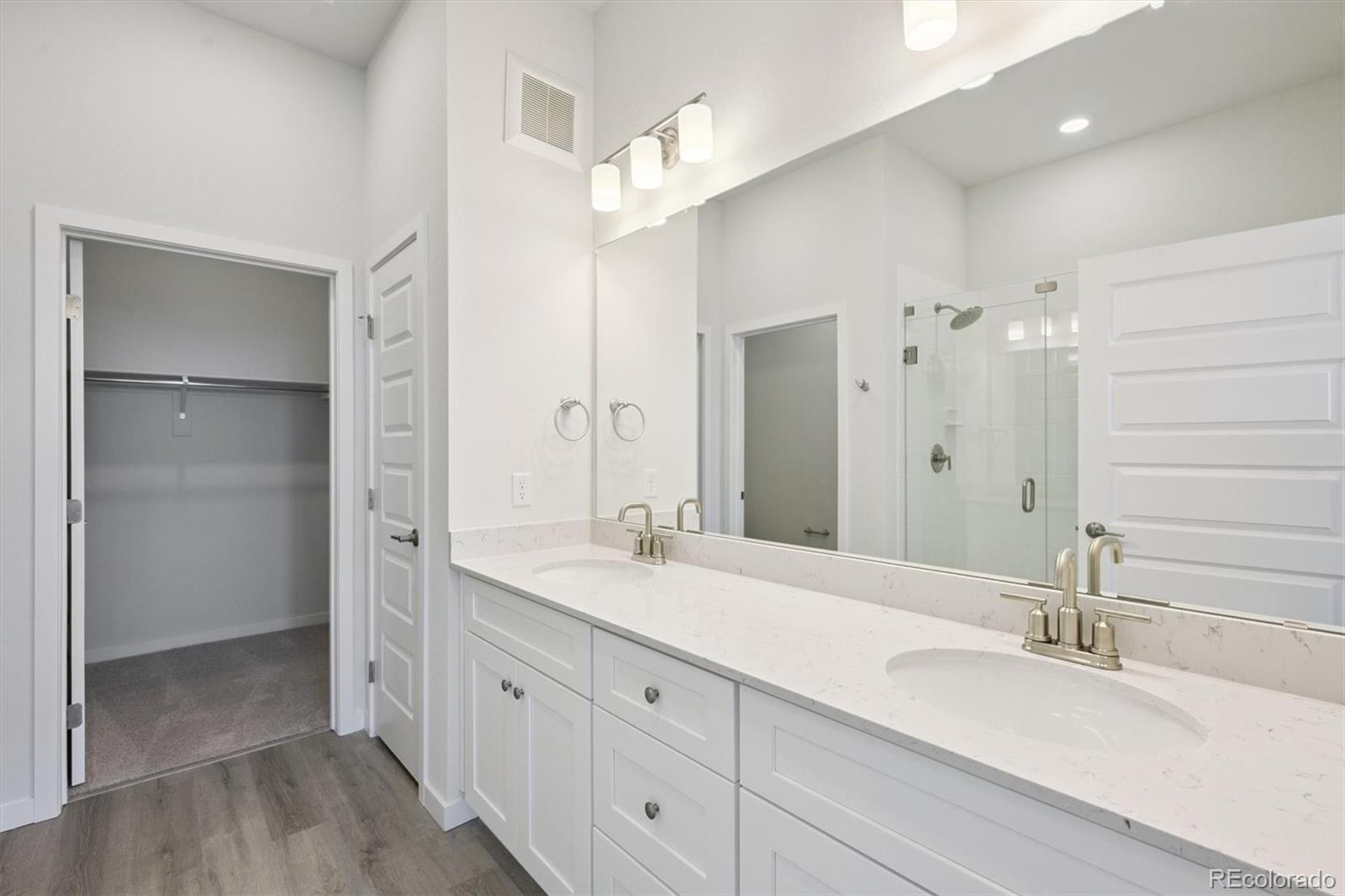 MLS Image #11 for 483  interlocken boulevard 403,broomfield, Colorado