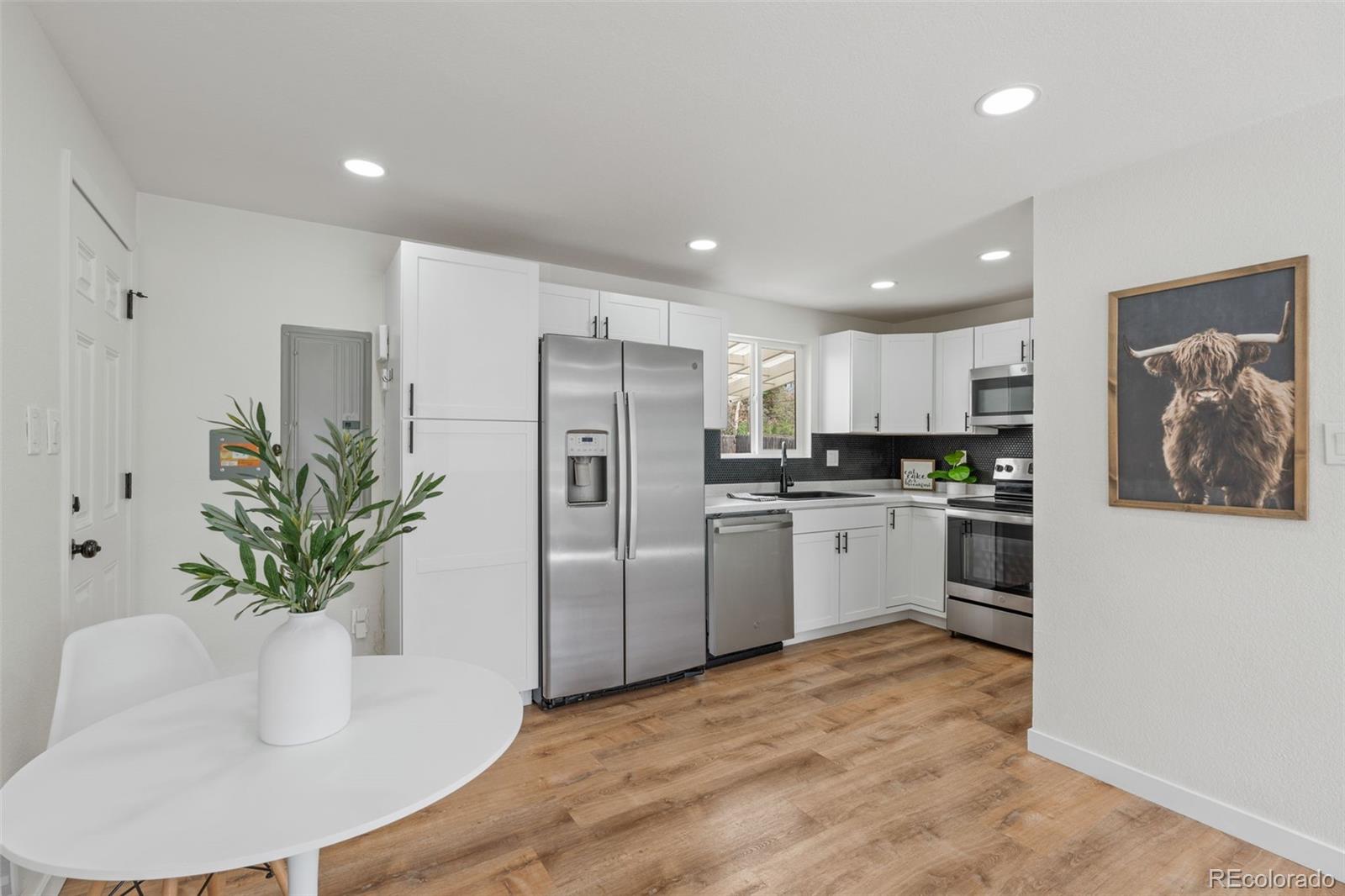 MLS Image #21 for 1919 n chelton road,colorado springs, Colorado