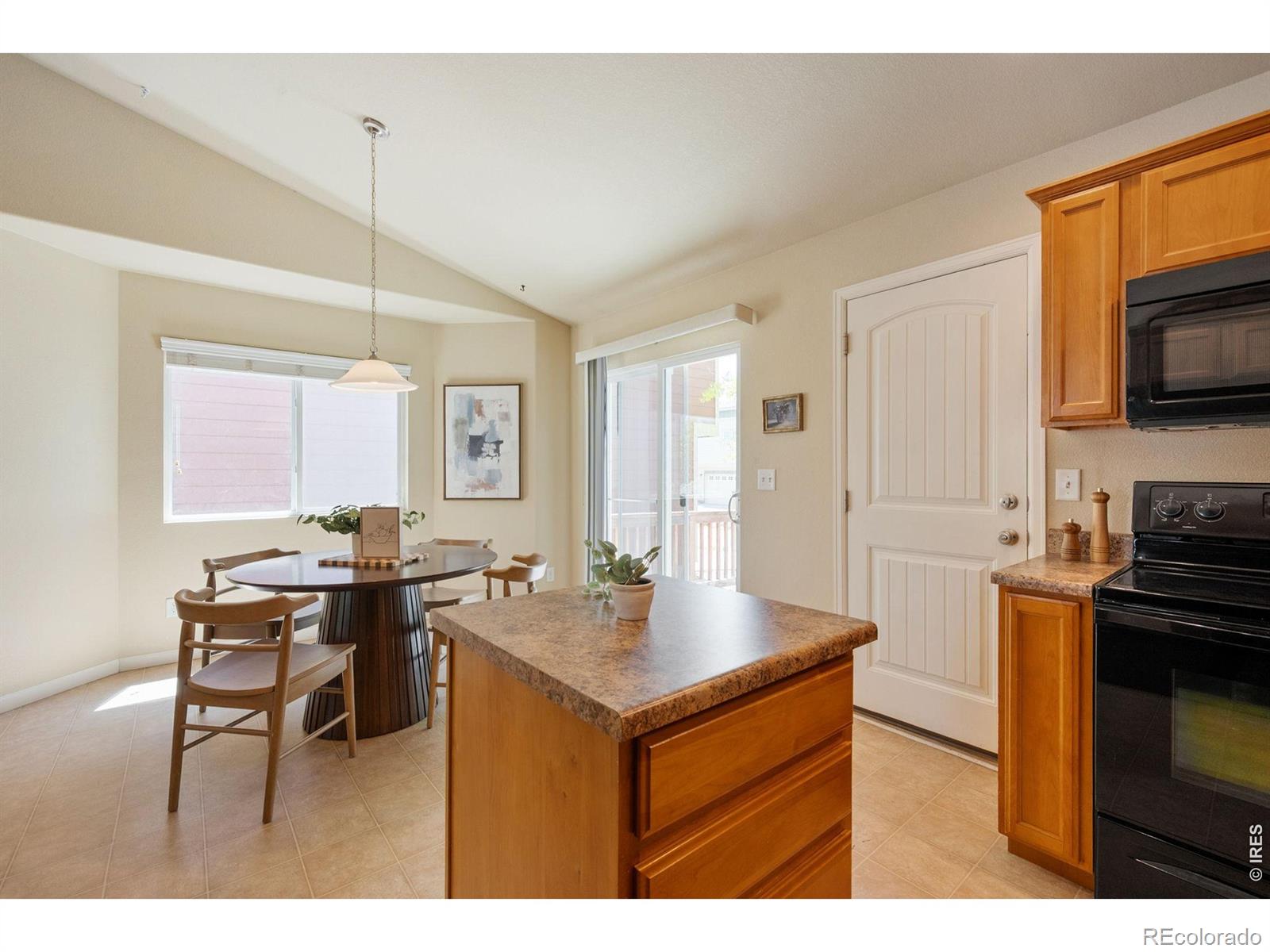 MLS Image #8 for 2255  sopris circle,loveland, Colorado