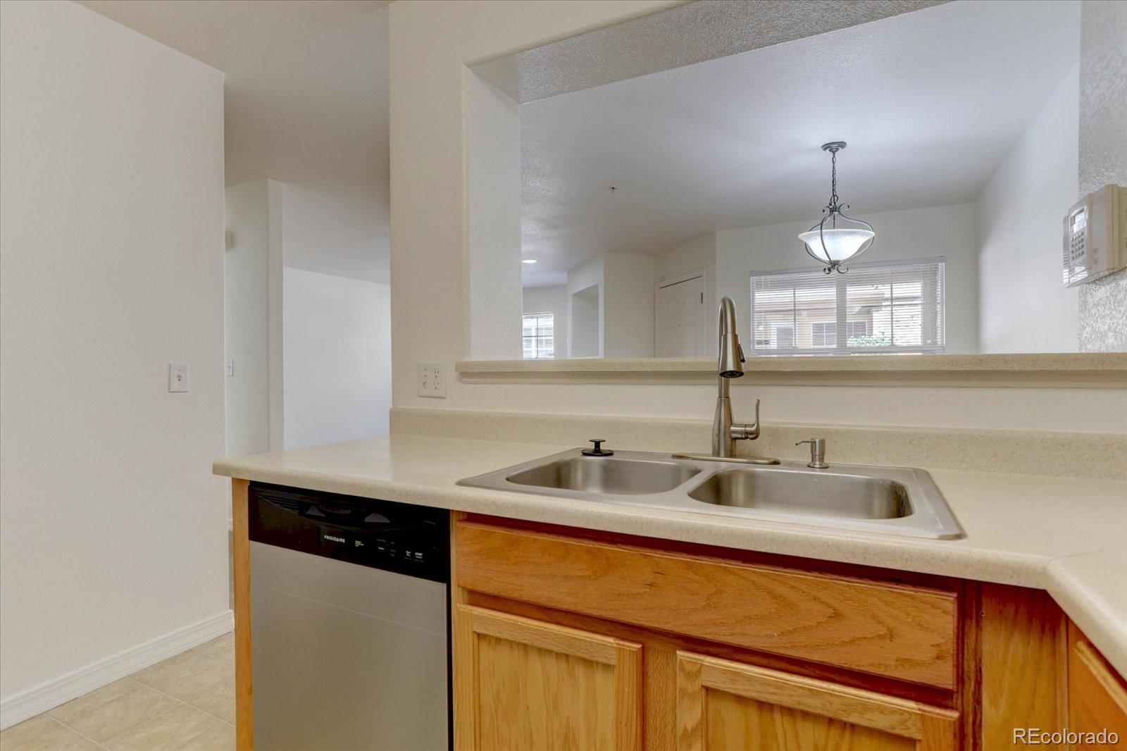 MLS Image #7 for 5733 s addison court c,aurora, Colorado