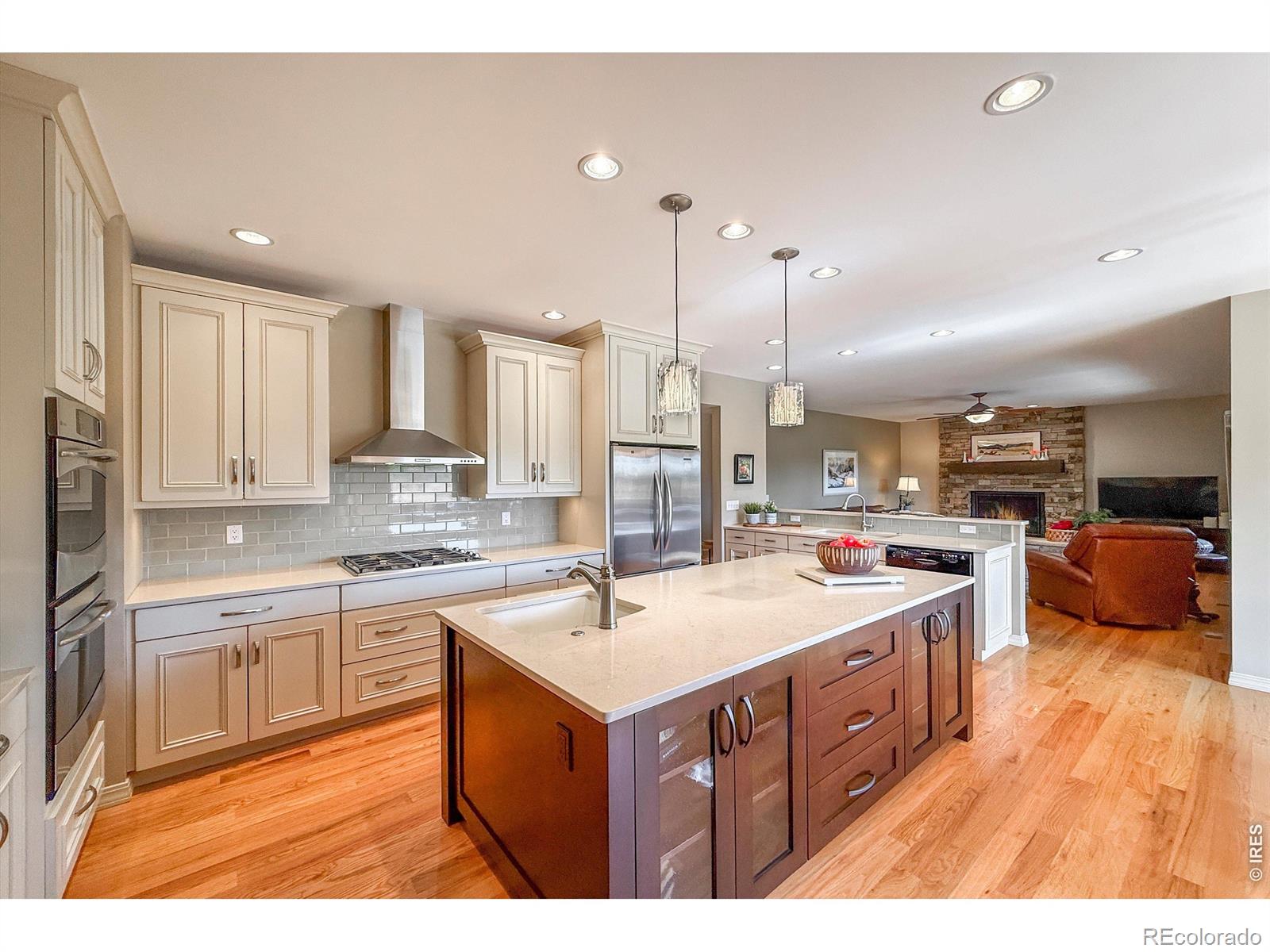 MLS Image #12 for 1183  twin peaks circle,longmont, Colorado