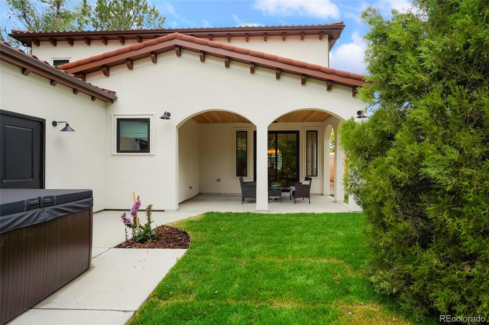 MLS Image #14 for 784  locust street,denver, Colorado