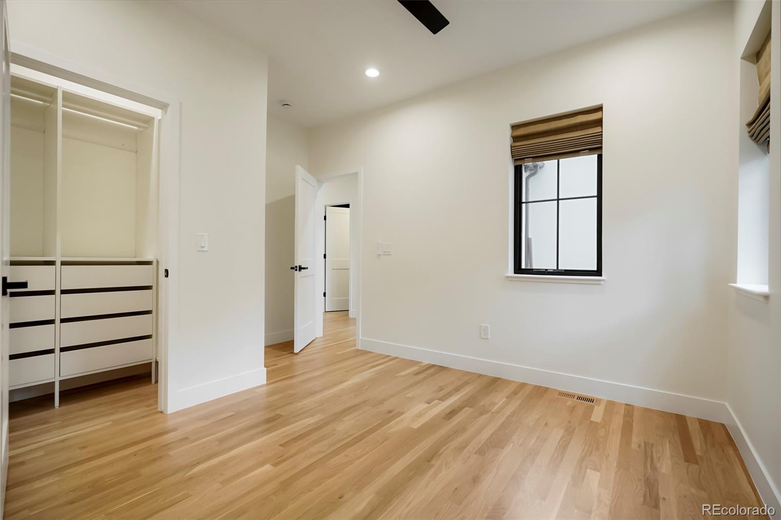 MLS Image #16 for 784  locust street,denver, Colorado