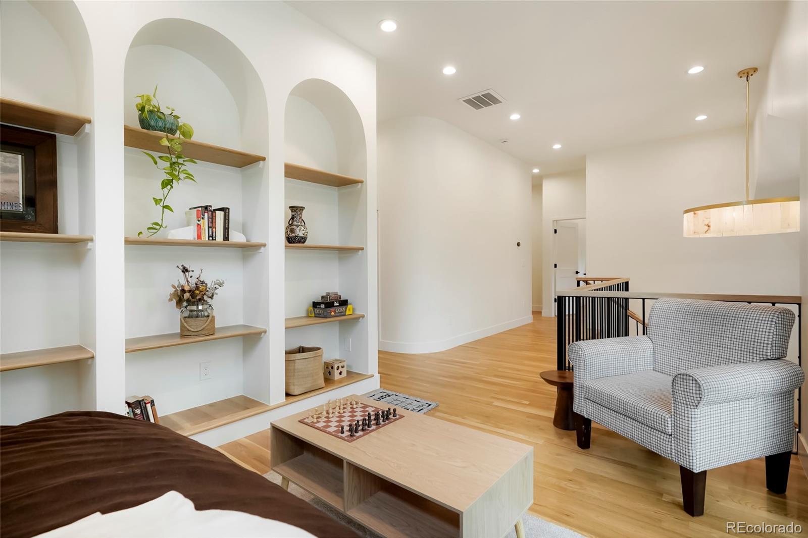 MLS Image #20 for 784  locust street,denver, Colorado