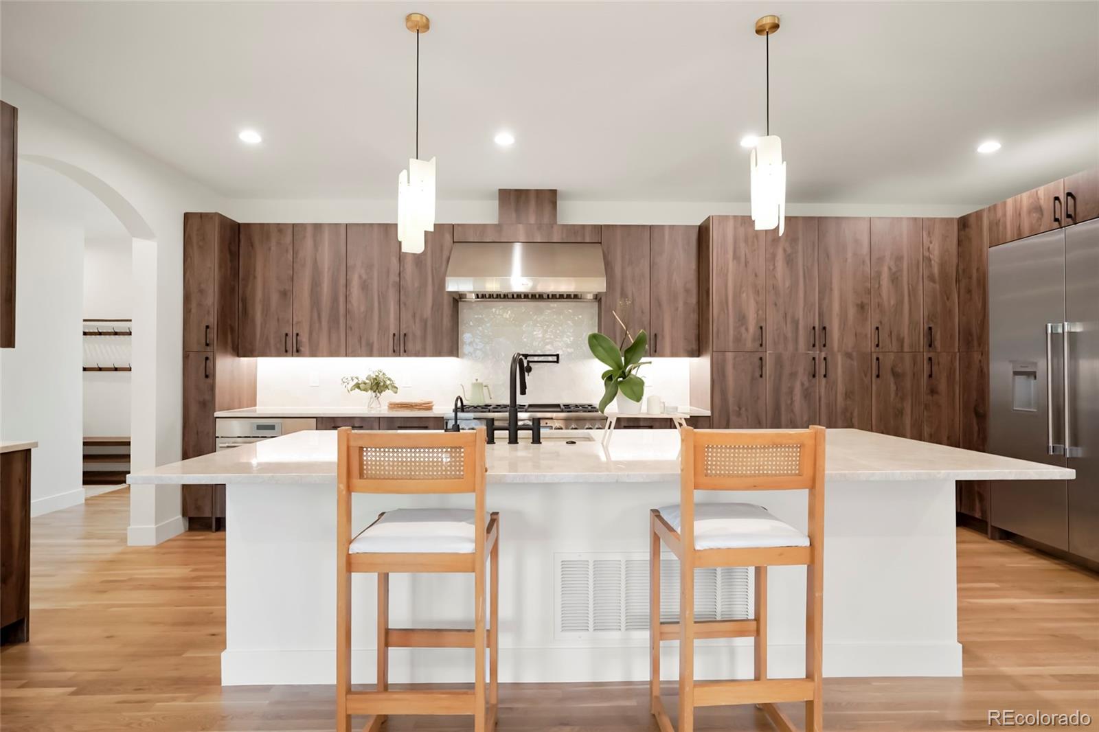 MLS Image #7 for 784  locust street,denver, Colorado