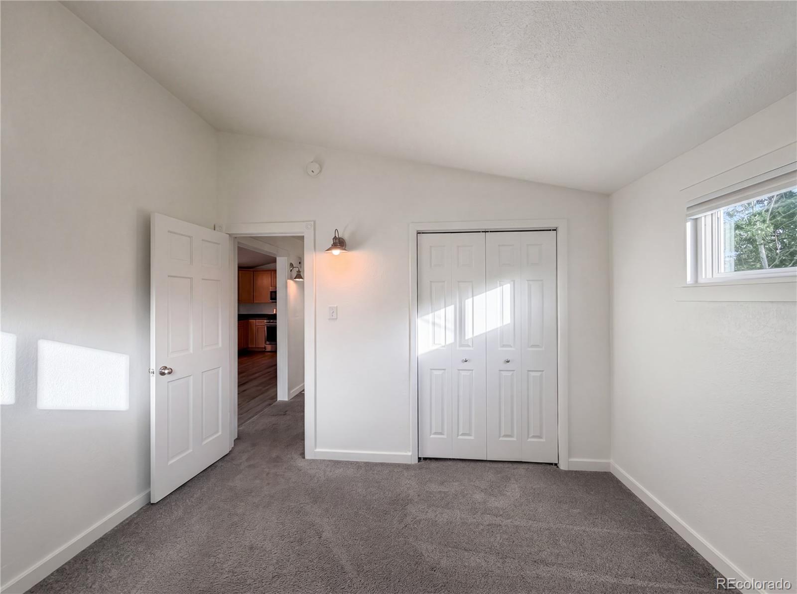 MLS Image #3 for 433  sunnyside lane,longmont, Colorado