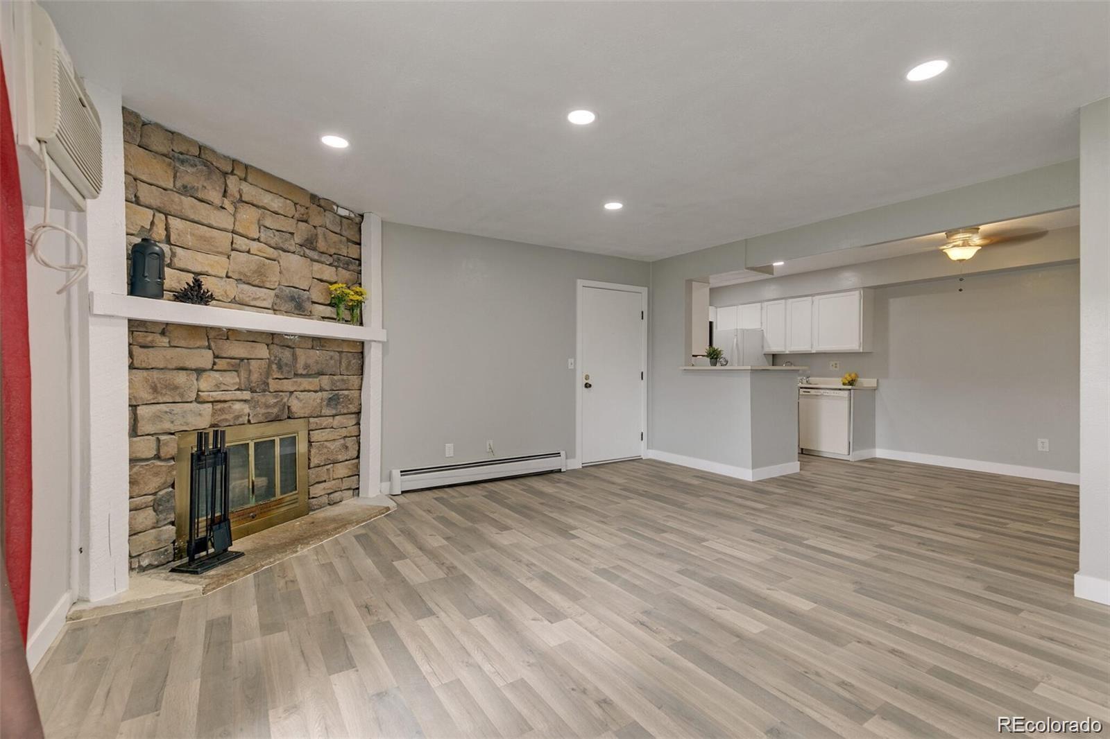 MLS Image #2 for 10150 e virginia avenue,denver, Colorado