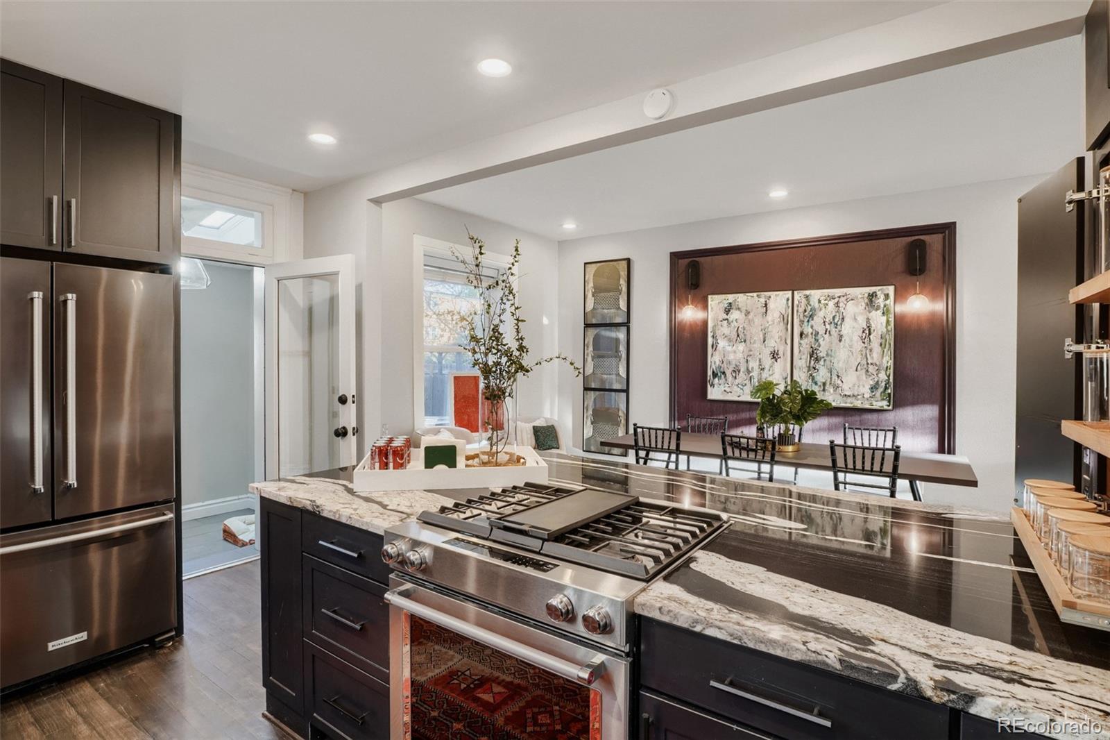 MLS Image #11 for 10 s lincoln street,denver, Colorado