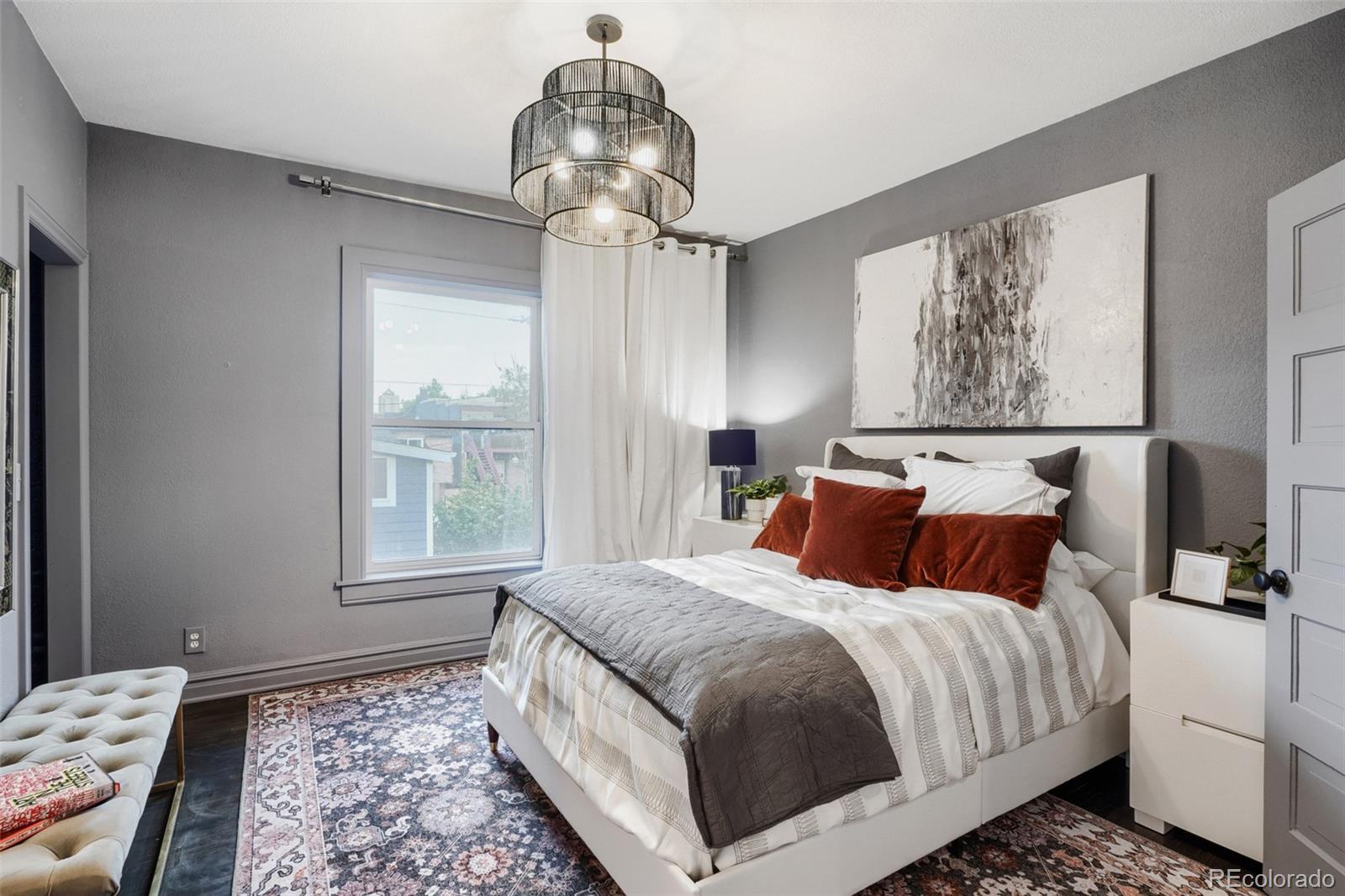 MLS Image #17 for 10 s lincoln street,denver, Colorado