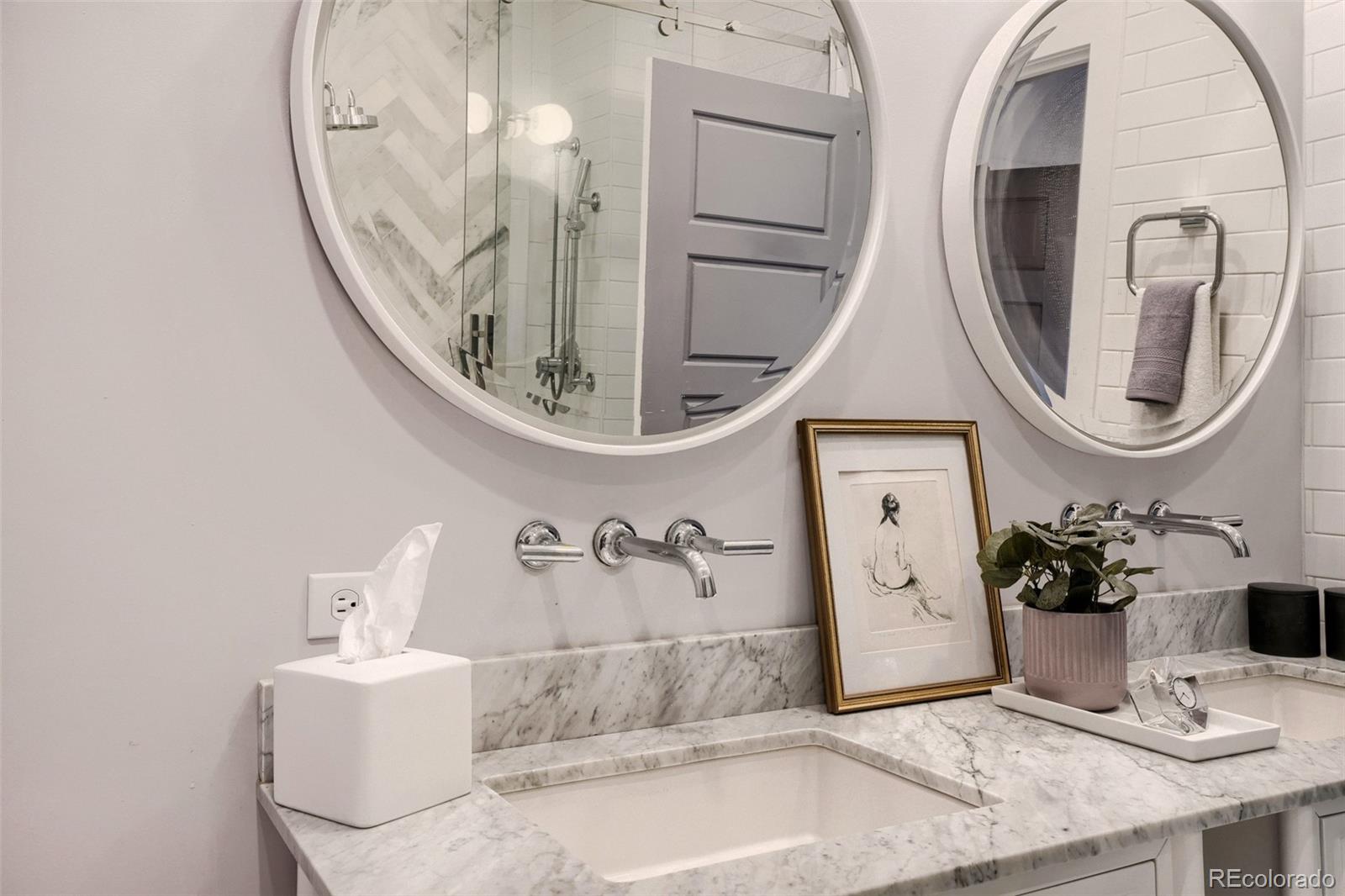 MLS Image #21 for 10 s lincoln street,denver, Colorado