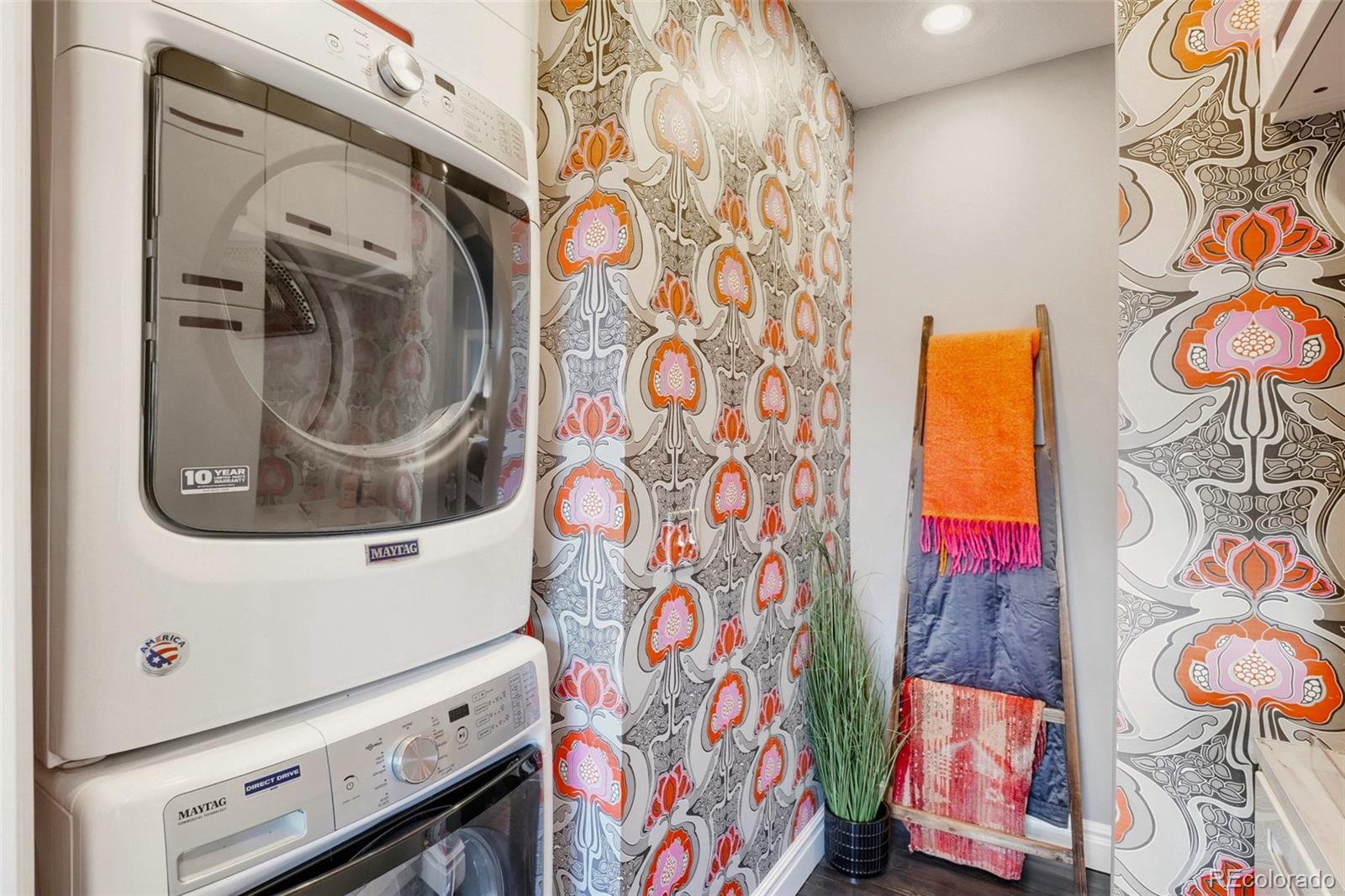 MLS Image #23 for 10 s lincoln street,denver, Colorado