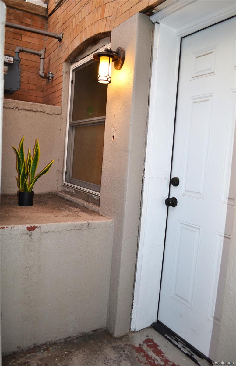 MLS Image #28 for 10 s lincoln street,denver, Colorado