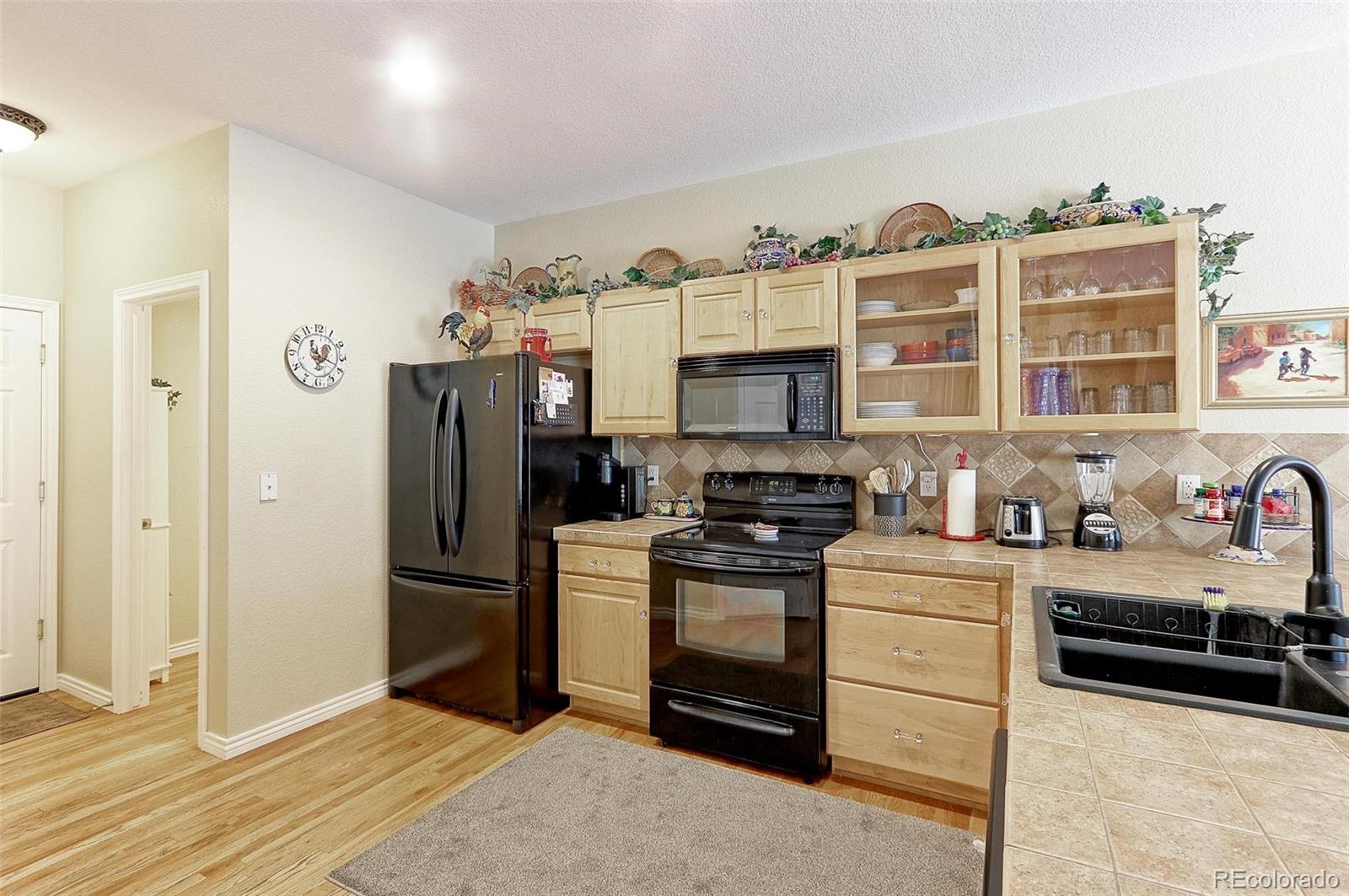 MLS Image #9 for 6088 w utah lane,lakewood, Colorado