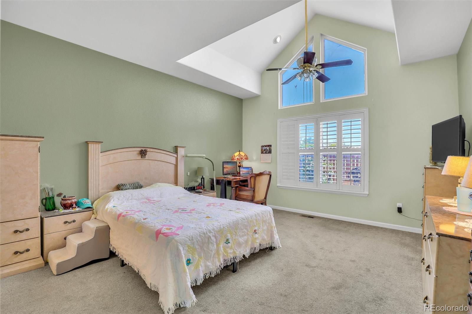 MLS Image #24 for 15555 e 40th avenue,denver, Colorado