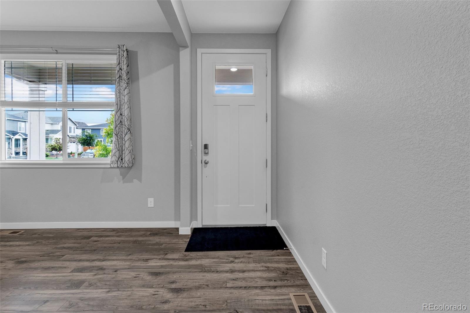 MLS Image #4 for 14630  guernsey drive,mead, Colorado