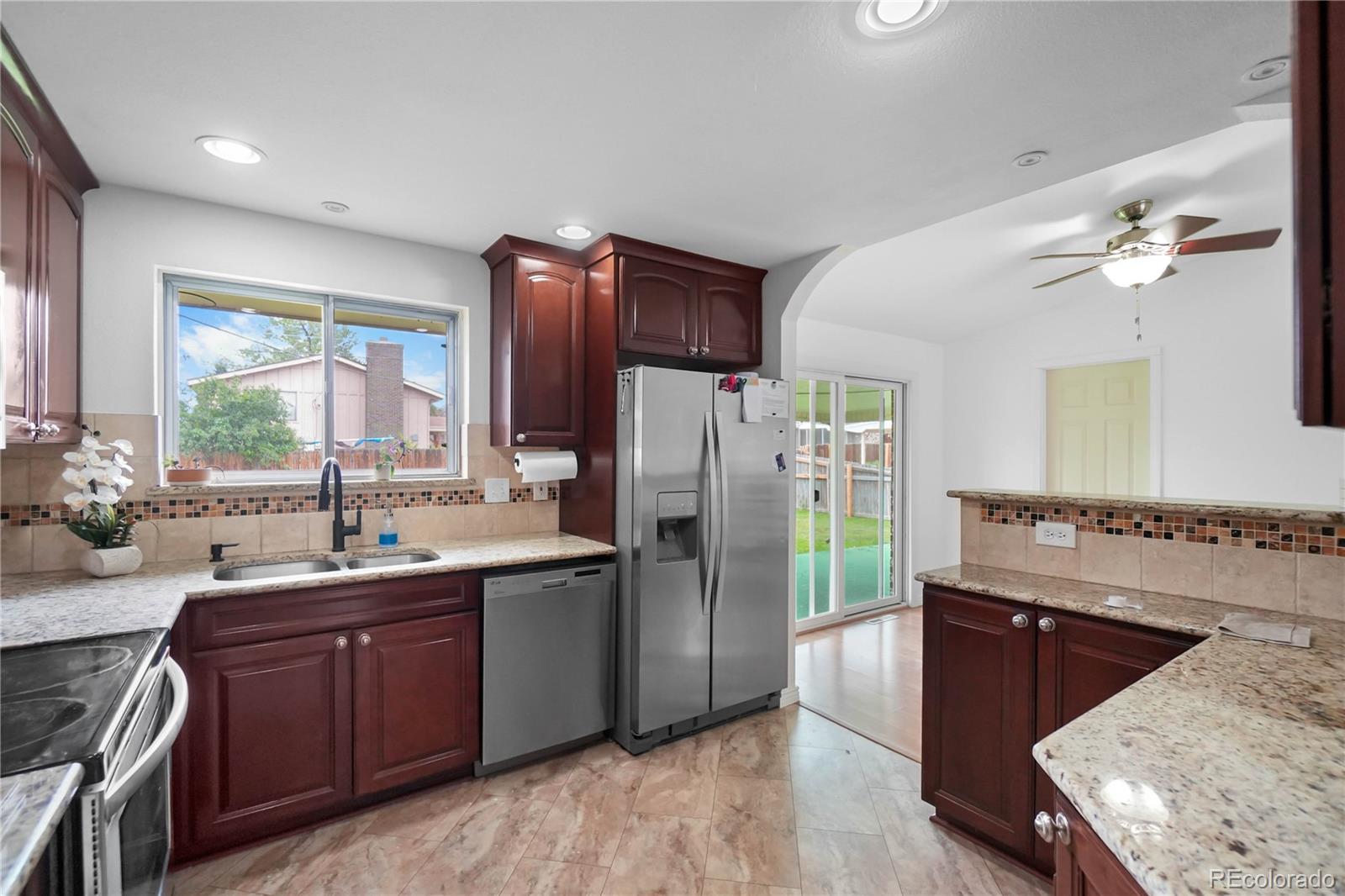 MLS Image #8 for 12643 e ohio avenue,aurora, Colorado