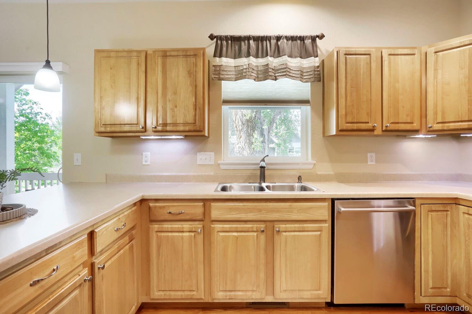 MLS Image #10 for 2261  watersong circle,longmont, Colorado