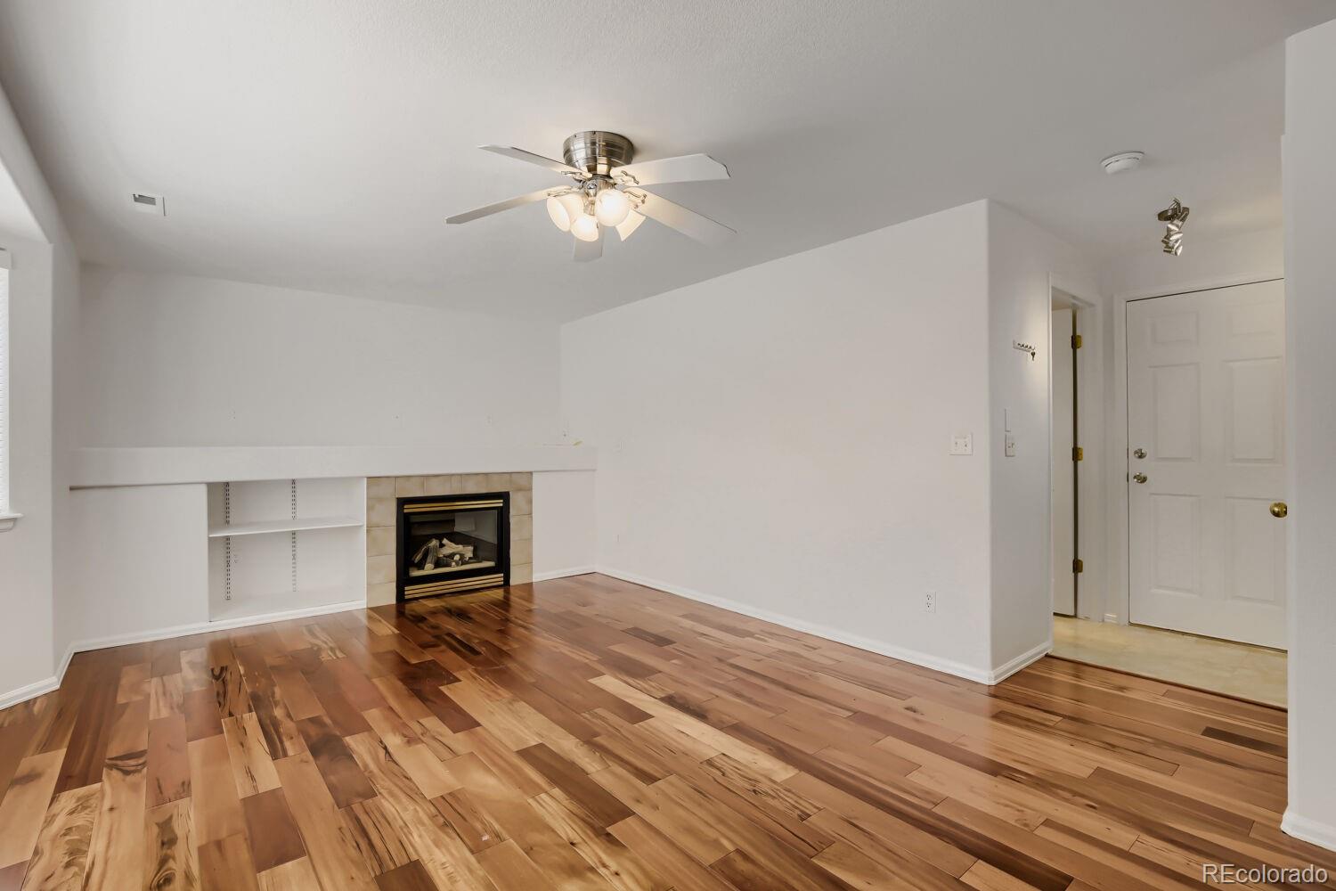 MLS Image #5 for 1633  deerwood drive,longmont, Colorado