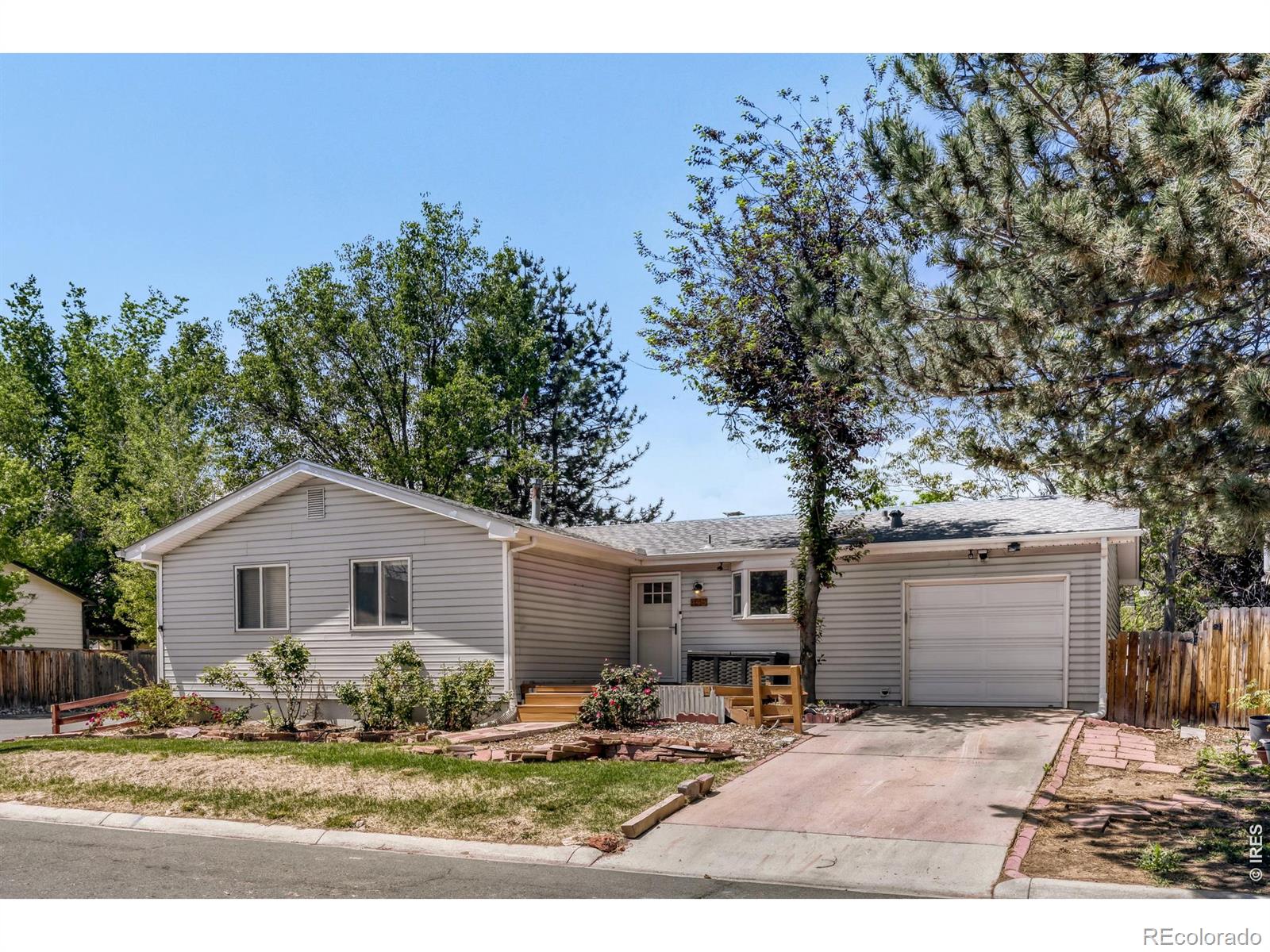 MLS Image #3 for 445  hickory place,broomfield, Colorado