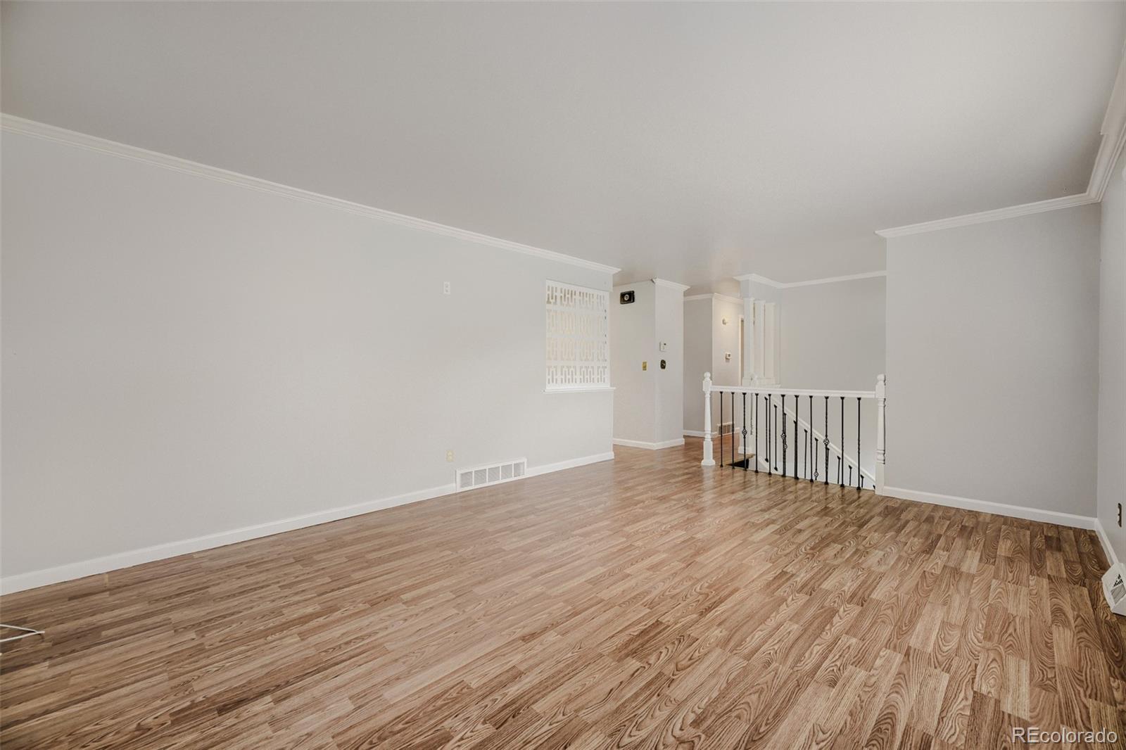 MLS Image #10 for 13240 e alaska avenue,aurora, Colorado