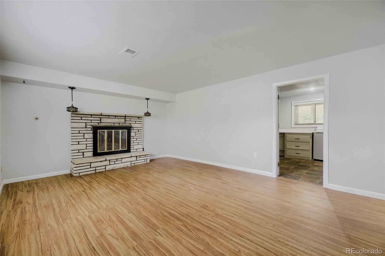 MLS Image #17 for 13240 e alaska avenue,aurora, Colorado