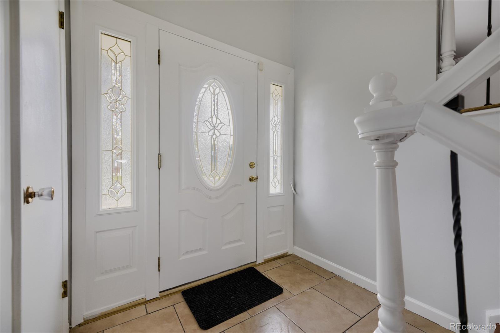 MLS Image #3 for 13240 e alaska avenue,aurora, Colorado