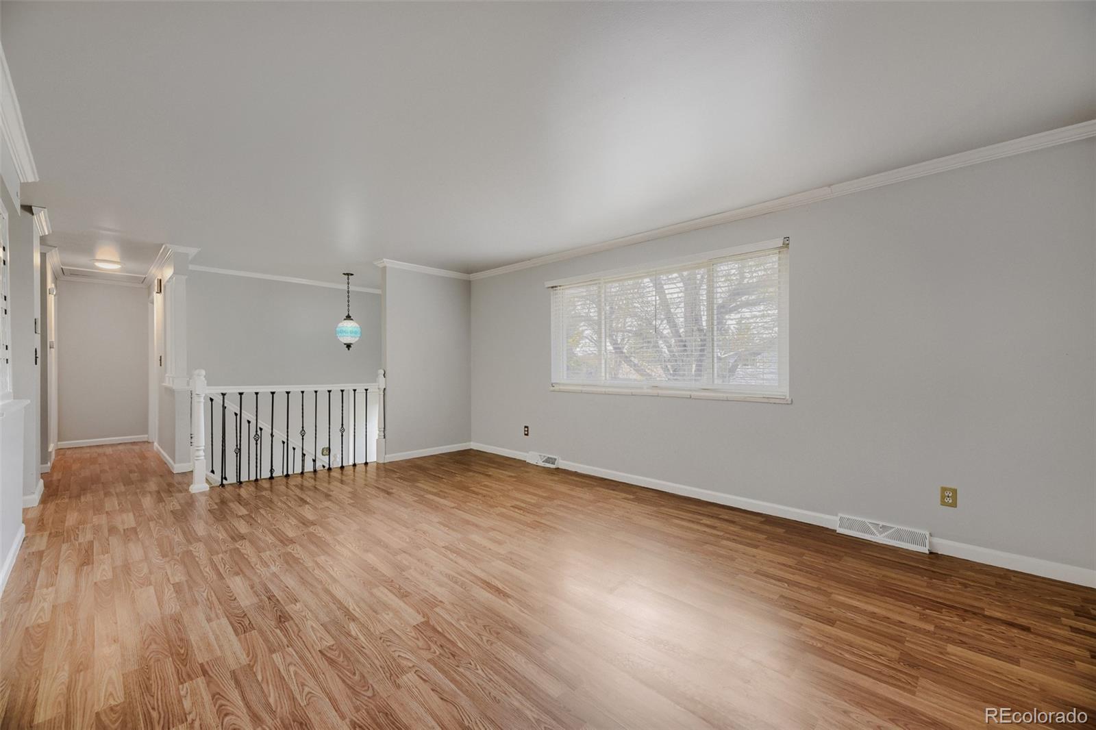 MLS Image #4 for 13240 e alaska avenue,aurora, Colorado
