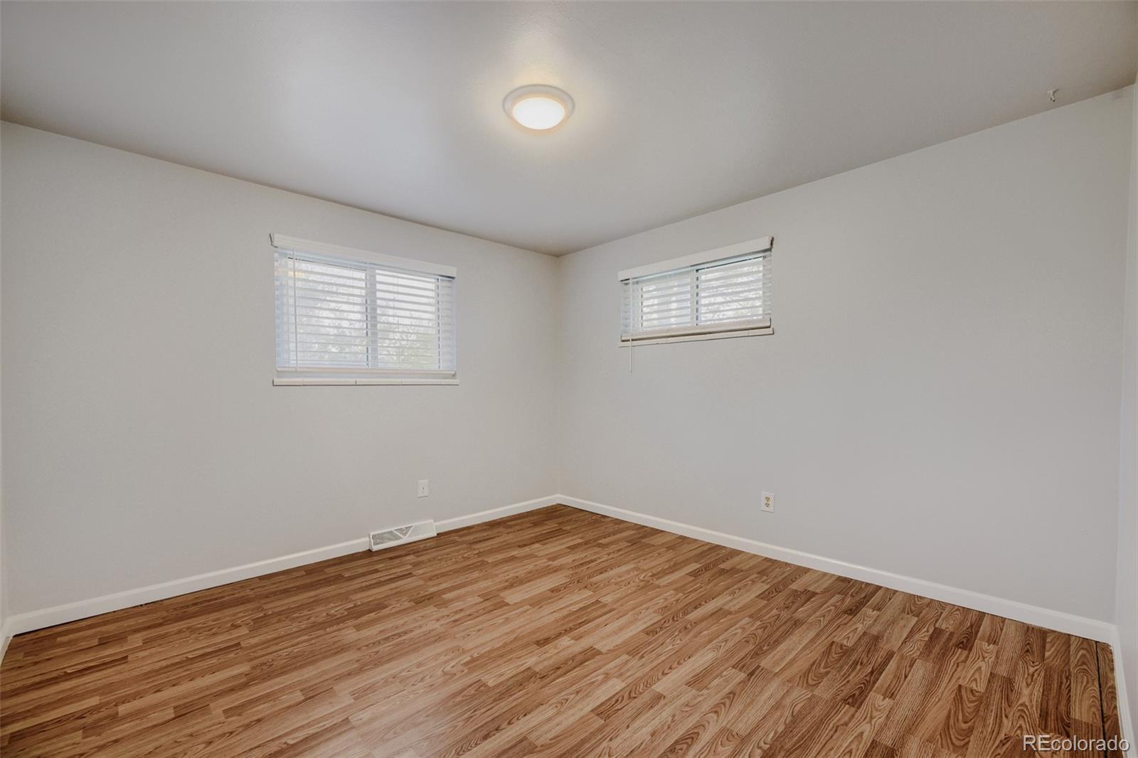 MLS Image #9 for 13240 e alaska avenue,aurora, Colorado
