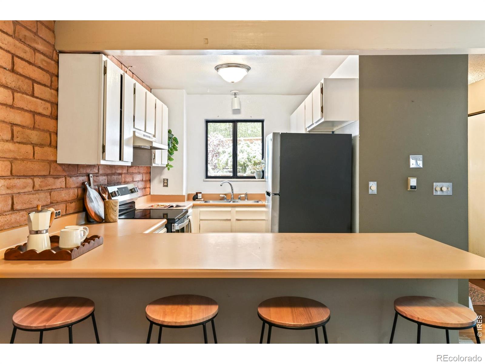 MLS Image #5 for 256  spruce street,boulder, Colorado