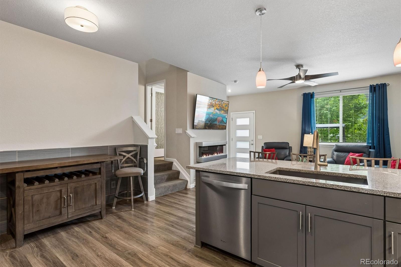 MLS Image #8 for 762  stonebridge drive,longmont, Colorado