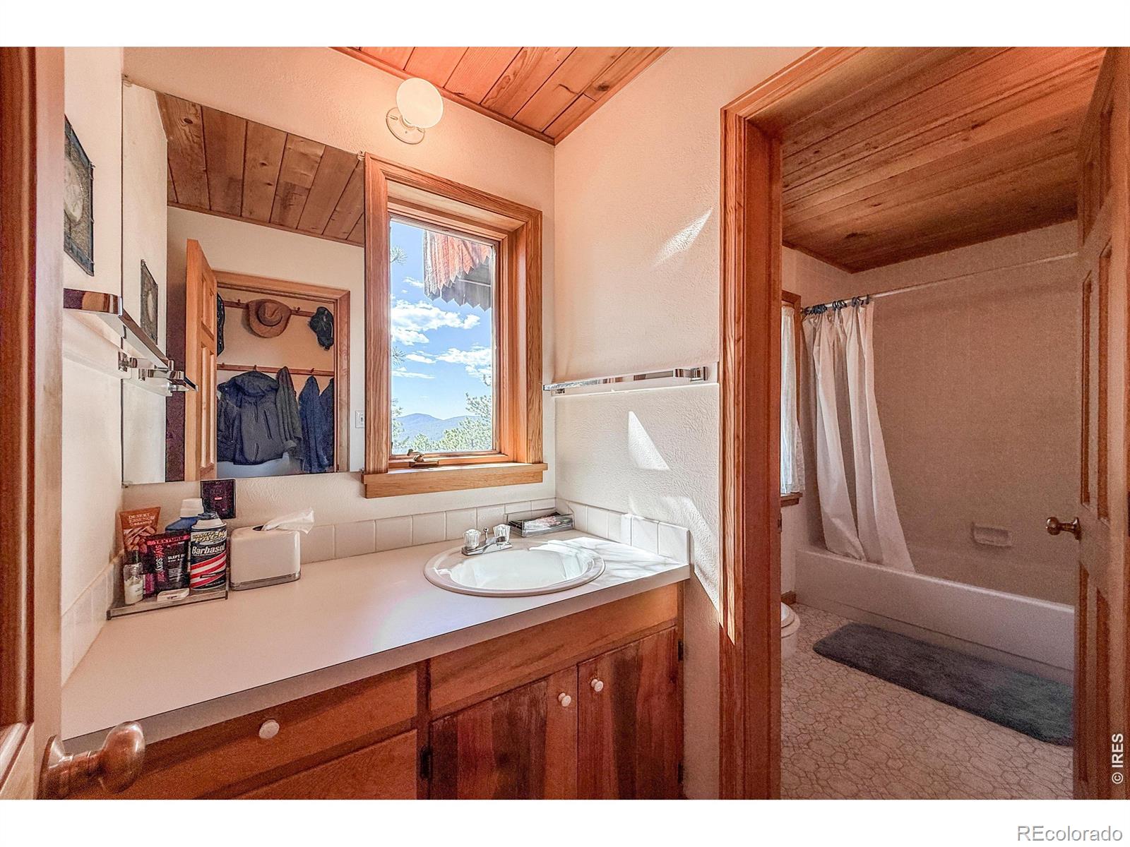 MLS Image #38 for 18673  highway 7 ,lyons, Colorado